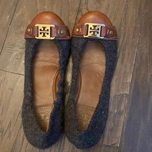 Rare Tory Burch flats. Size 6.
